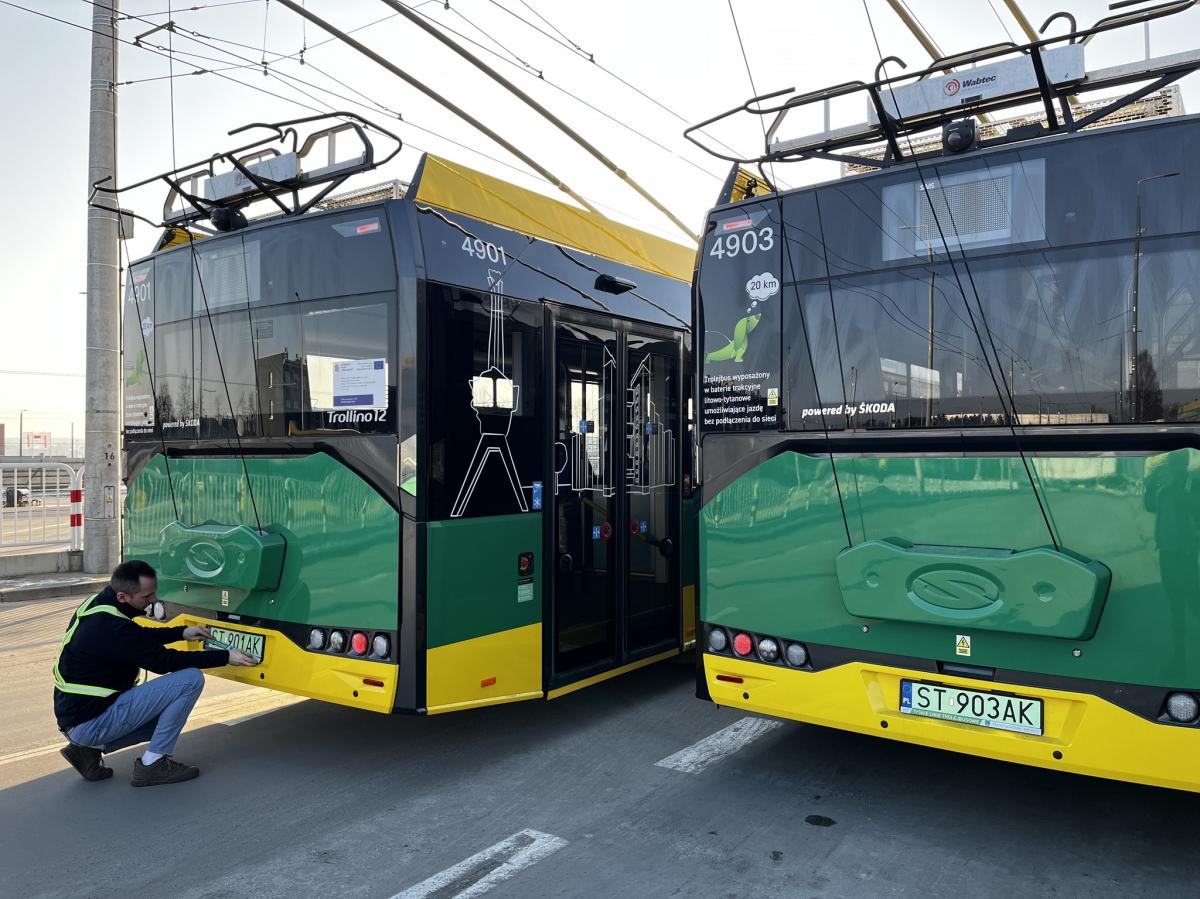 Polské Tychy vítají nové trolejbusy Solaris Trollino 