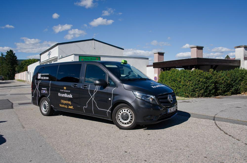 KrumBusík od září 2025 přepravil více než 4,5 tisíce cestujících 