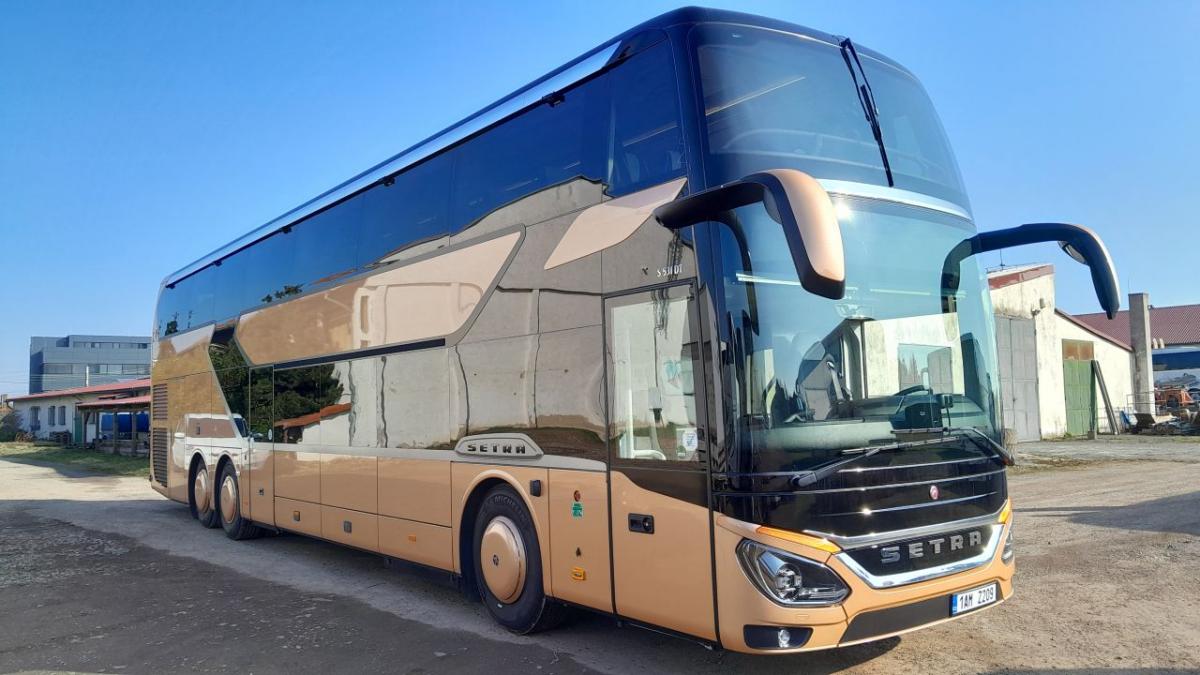 Vega Tour letos převezme třicet nových autokarů 