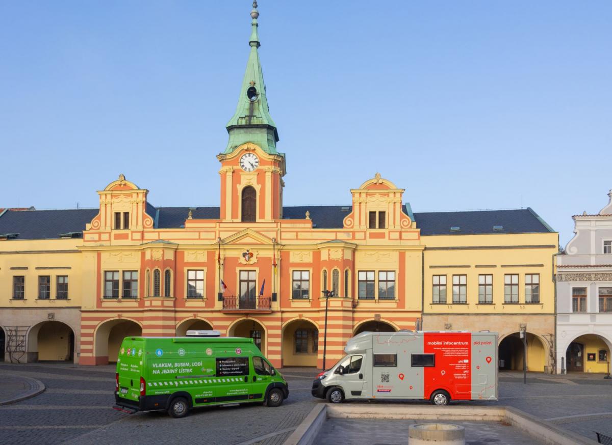 První společná jízda DÚKmobilu a PID Pointu