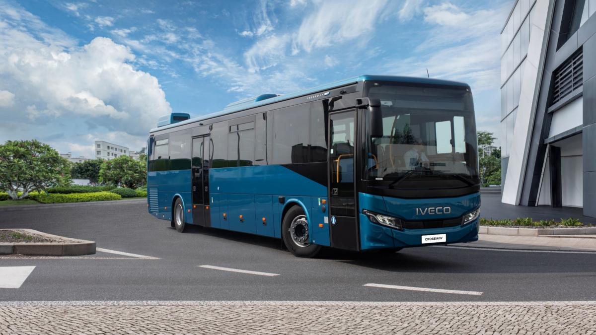 IVECO BUS dodává 53 hybridních autobusů CROSSWAY skupině Interbus ve Španělsku