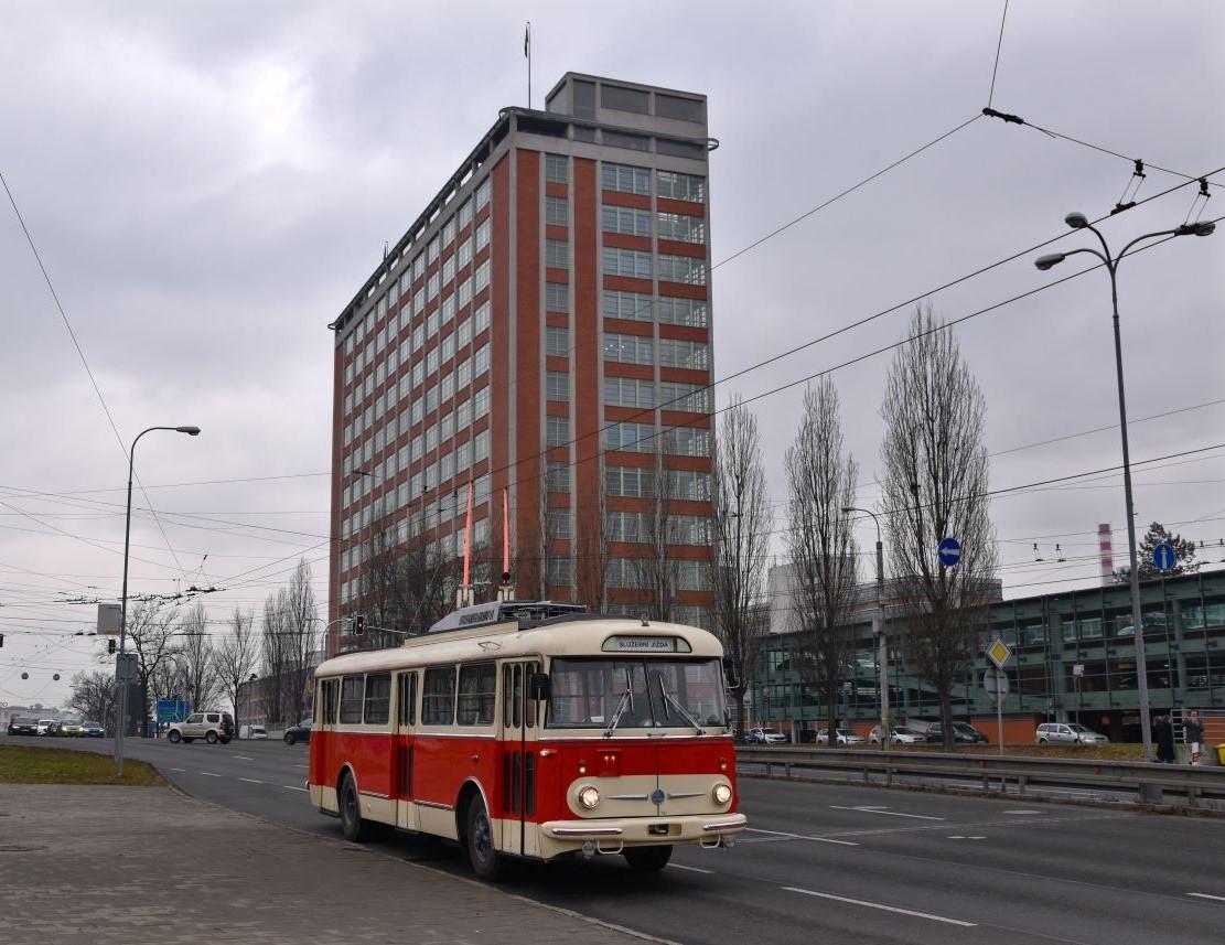ZLINER vrací život autobusovým a trolejbusovým legendám
