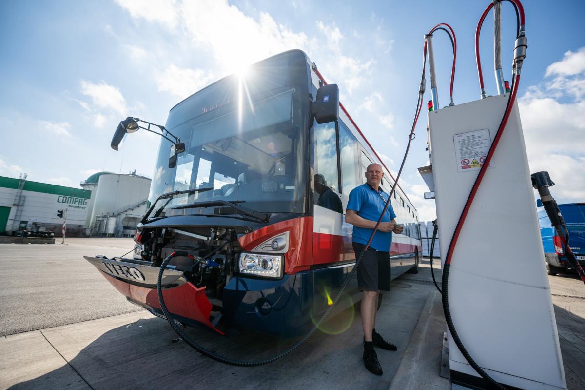 Spotřeba CNG a LNG v dopravě stagnuje, chybí podpora na nákup nových vozidel 
