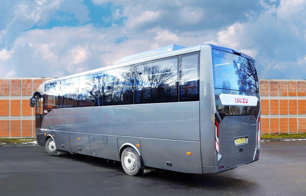 Nový midibus ISUZU Grand Toro XL míří na evropské silnice 