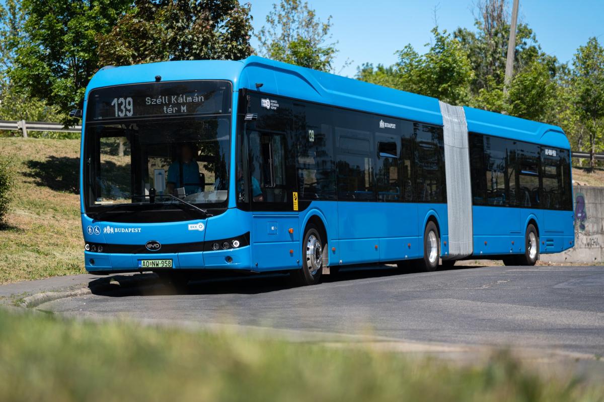 Arriva v Budapešti otevřela moderní depo pro 82 elektrobusů BYD