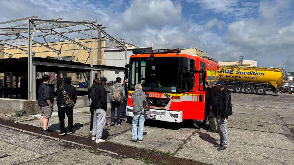 Studenti SOŠ Slavičín nahlédli do zákulisí servisu ZLINER 