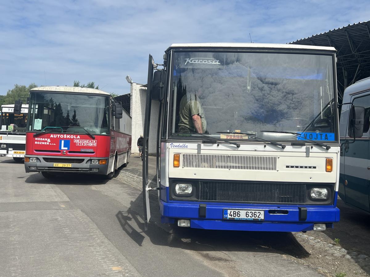 Na srazu v Lešanech se představily nově renovované vozy RTO