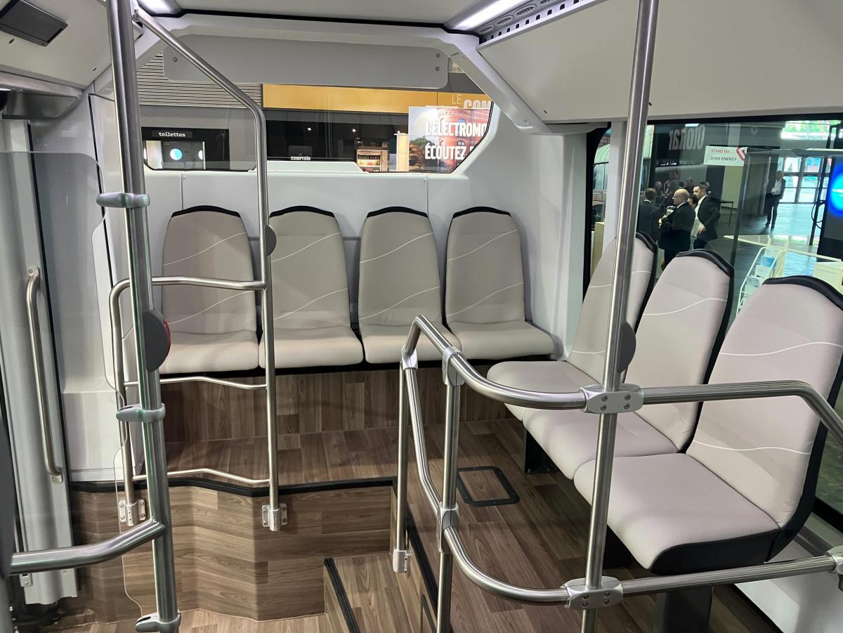 Irizar představil nový elektrobus ie tram Efficient