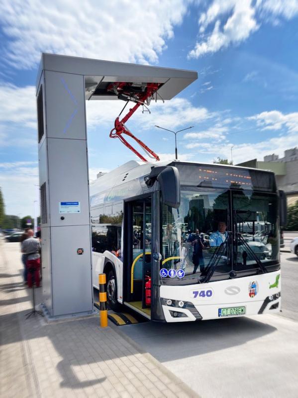 MZK Toruň převzal 40 elektrobusů Solaris