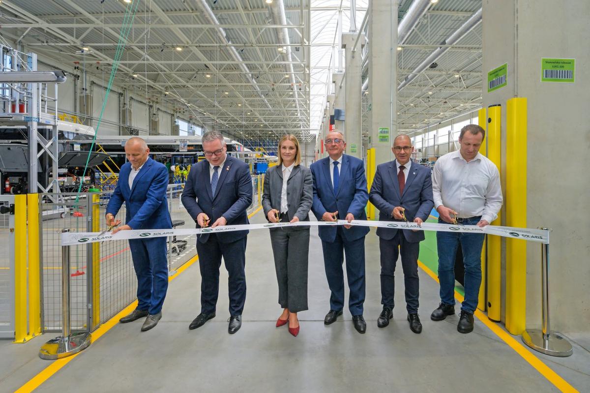 Solaris otevírá v Polsku nový výrobní závod