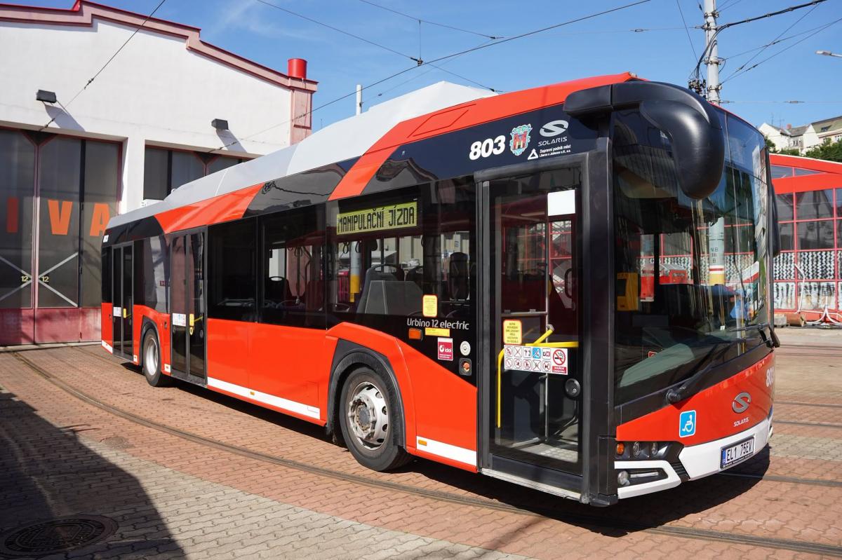 Liberecká MHD přechází do červené