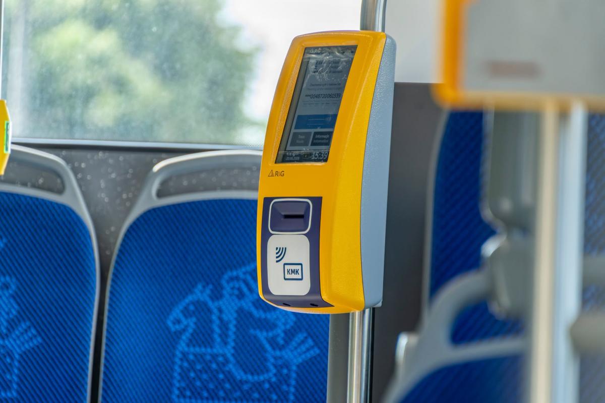 V Krakově zahájili provoz vodíkových autobusů NesoBus