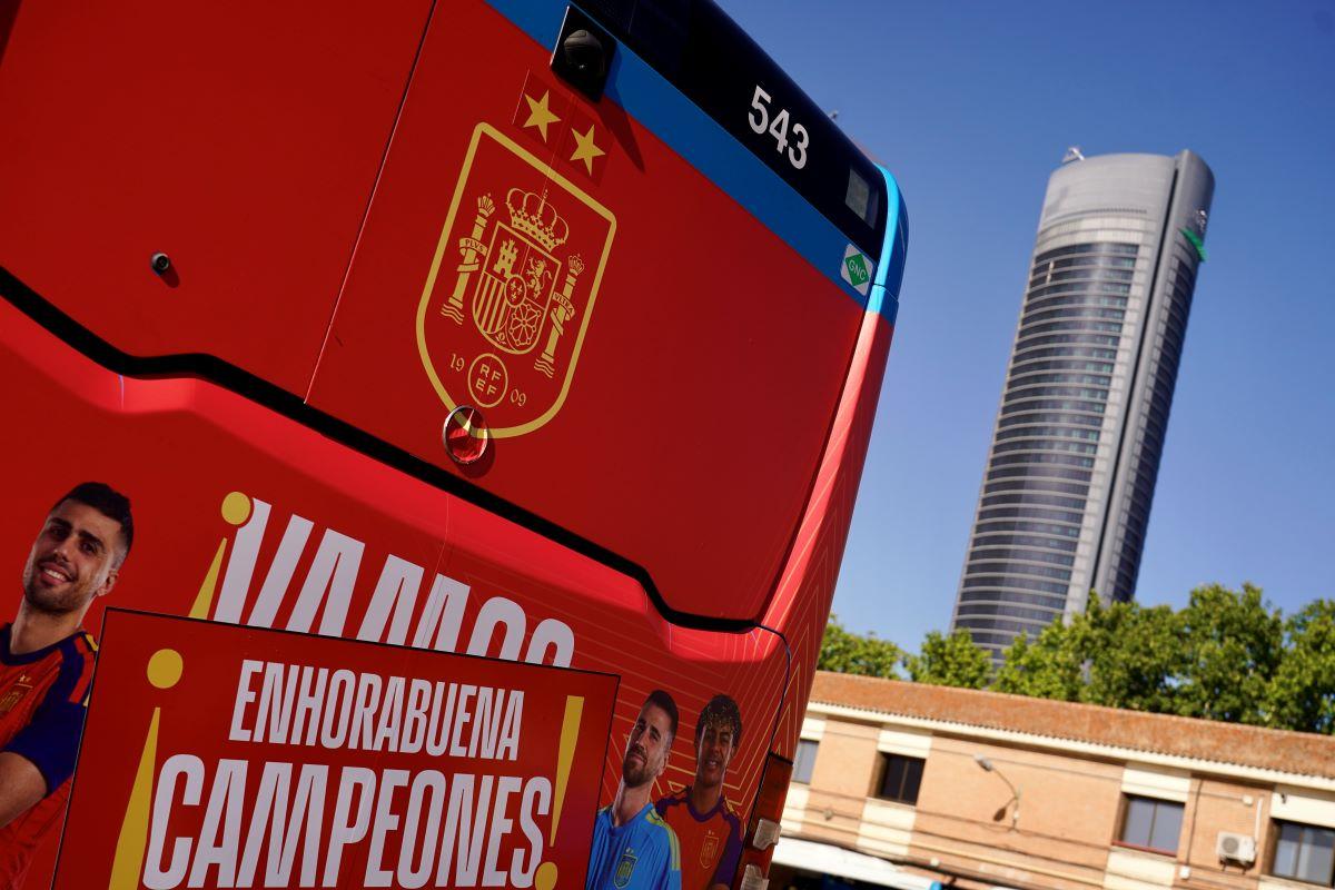 Autobusy EMT Madrid slaví druhý titul Španělska na mistrovství světa