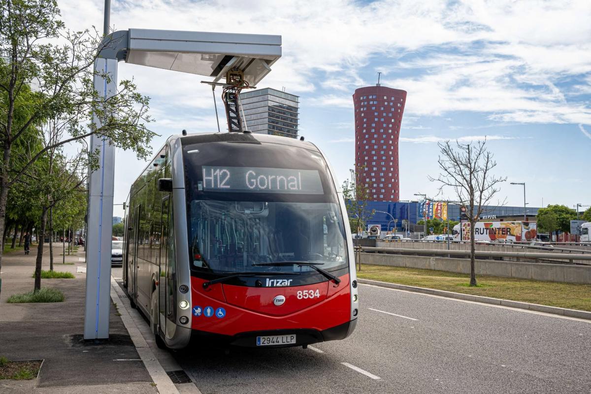 Třetina autobusů dopravního podniku v Barceloně bude bezemisní