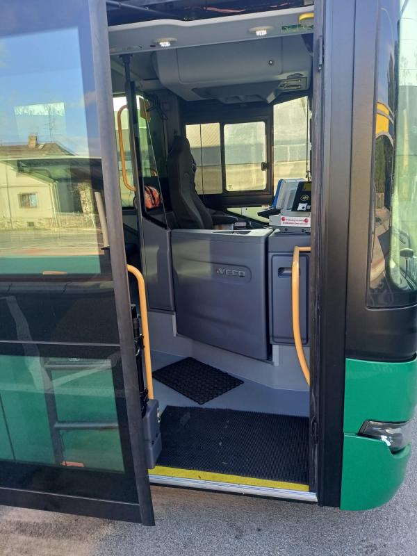 BusLine pořídil od ZLINER třináct nových autobusů IVECO CROSSWAY