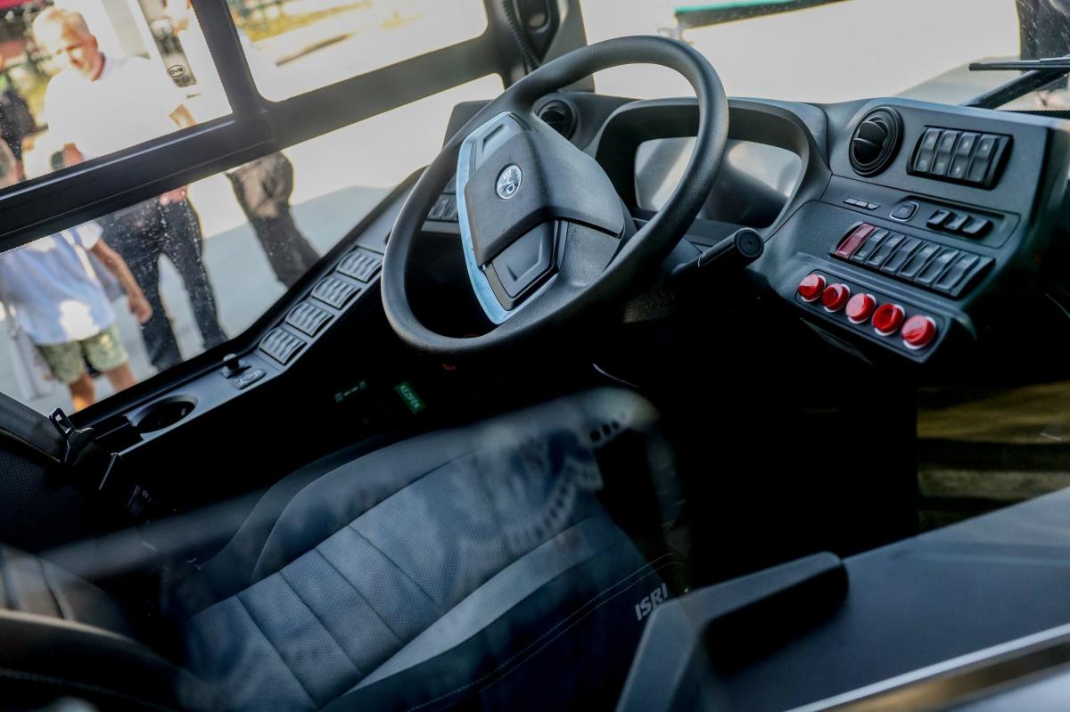 Do Kaposváru dorazily nové elektrické autobusy MAN a BYD