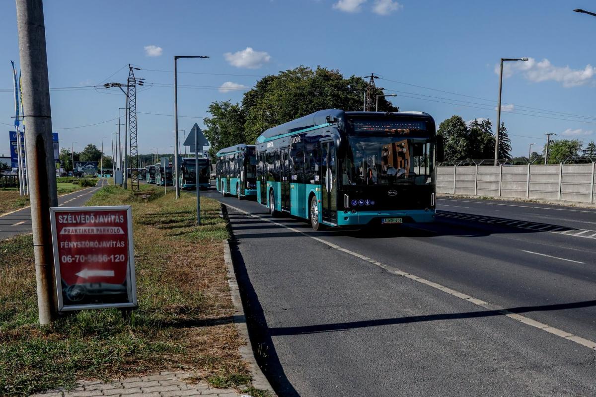 Do Kaposváru dorazily nové elektrické autobusy MAN a BYD