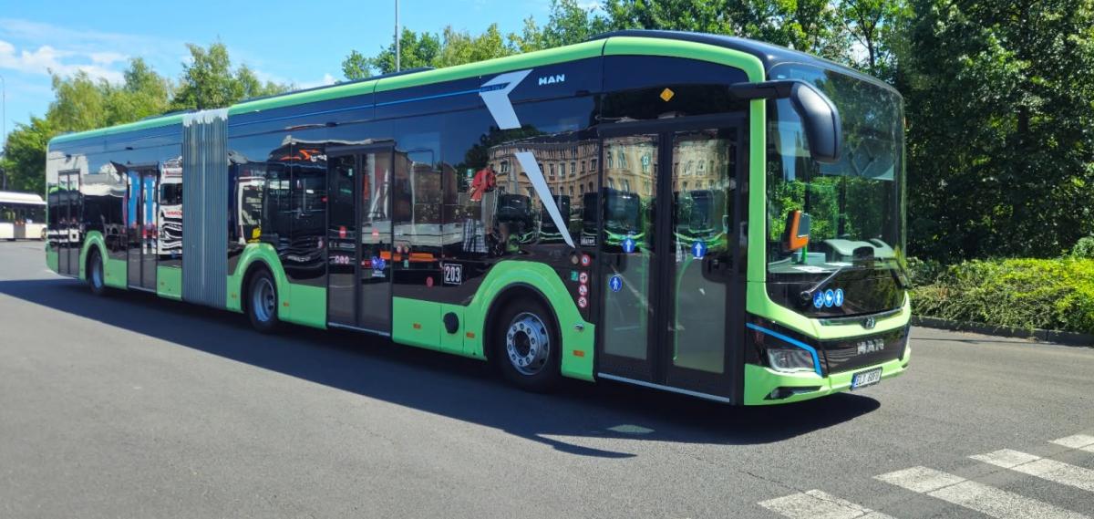 Nové elektrobusy MAN čeká zkouška v děčínském terénu