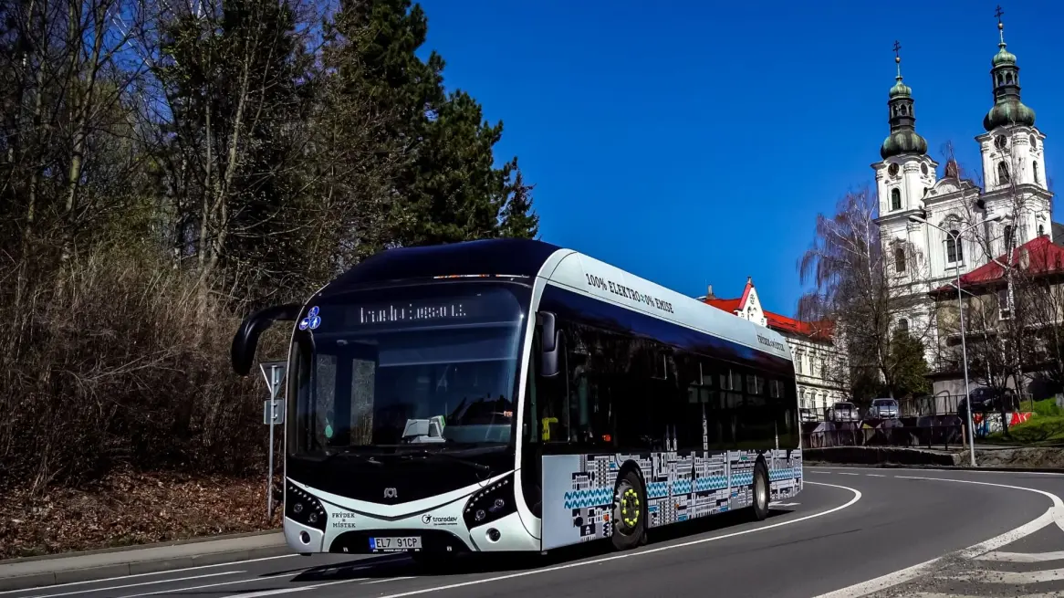 Z IROP míří na nákup vozidel 6,3 miliardy