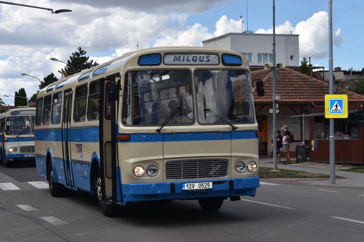 Veterán bus Kříž, už podeváté