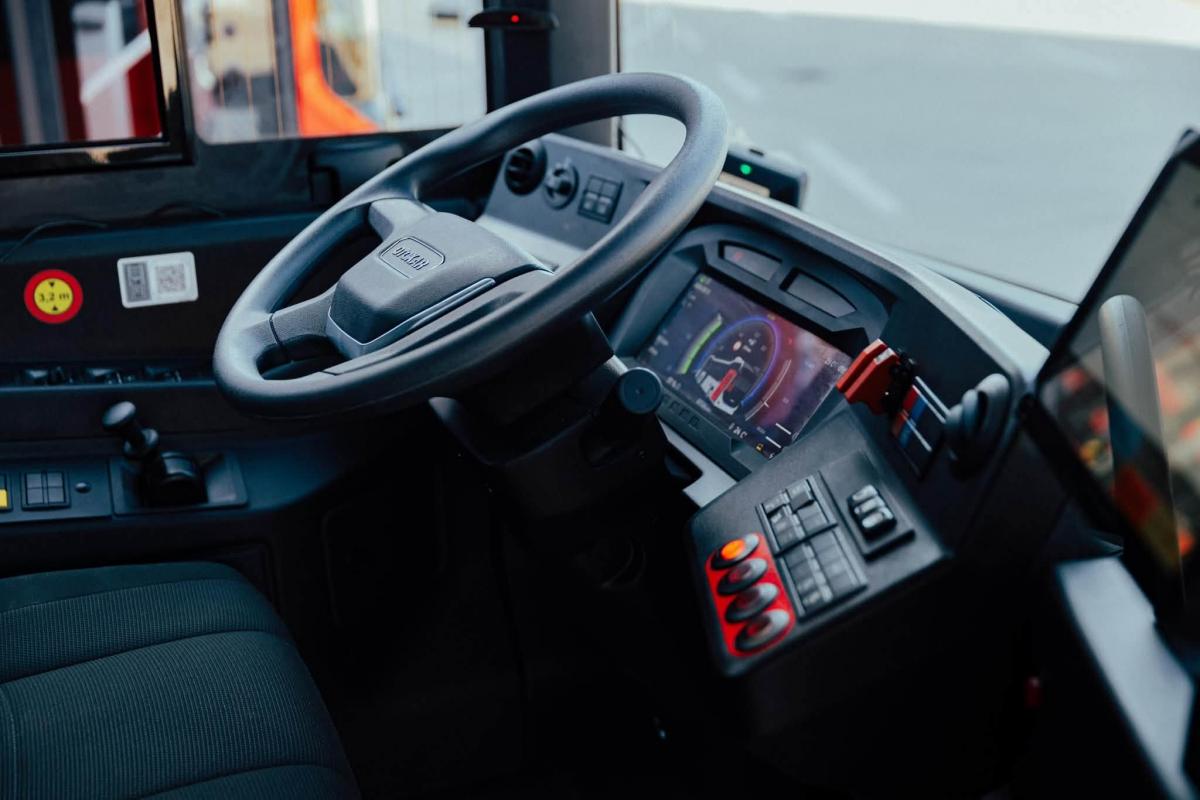 Bratislava získala tři elektrobusy Otokar zdarma jako kompenzaci