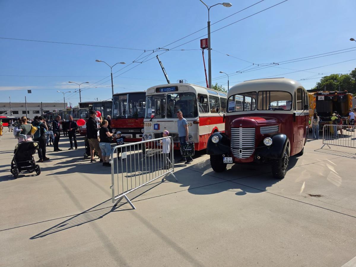 ZLINER pomohl vrátit na scénu historický Ikarus 620