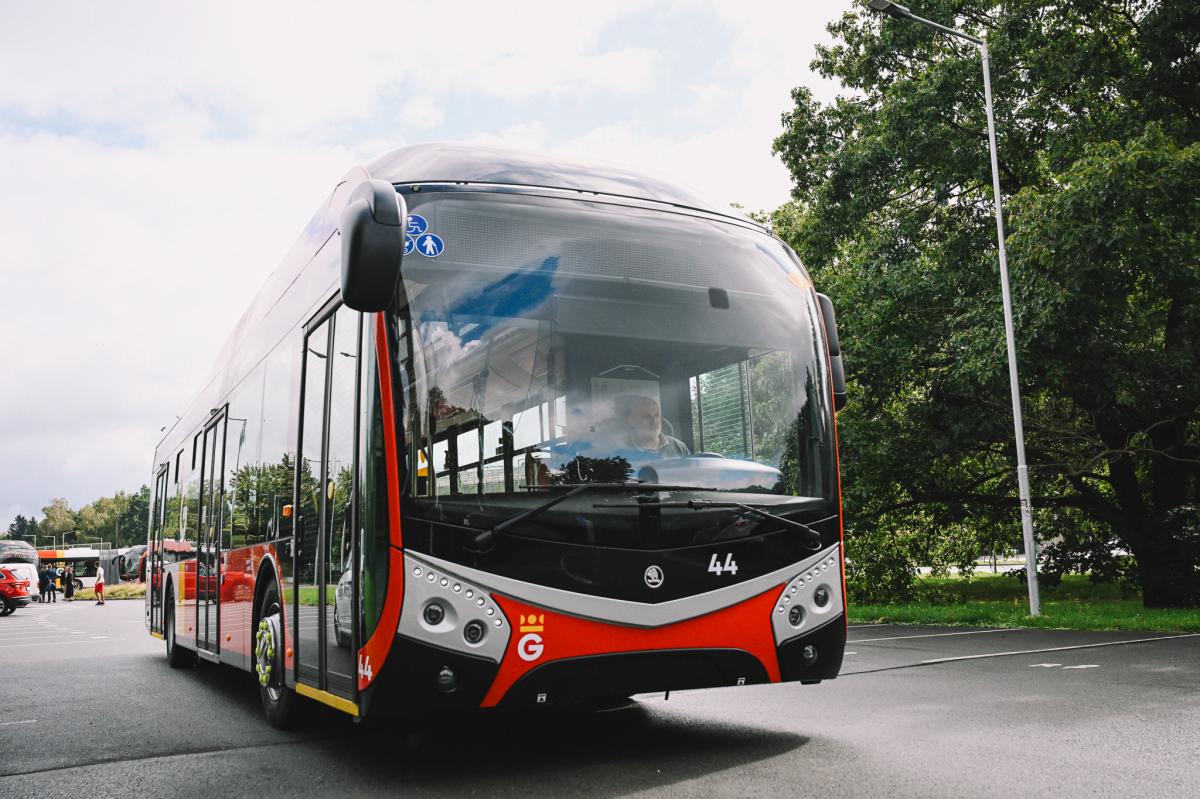Nové trolejbusy vyjedou v Hradci Králové za tři týdny